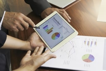 中小企業がクラウド販売管理を選ぶ3つの理由