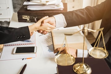 月次決算とは? 業務の目的/手順・オラクルでの決算日程の短縮事例も紹介