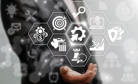 OBIC7 とは?機能や特徴、メリット、注意点、評判などを解説