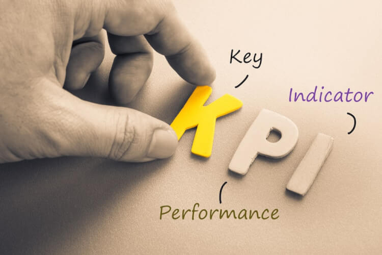 KPIとは？何が違う？KGI、そしてOKR との違い